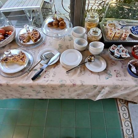Cà De Rossana Bed&Breakfast Sanremo Exterior foto